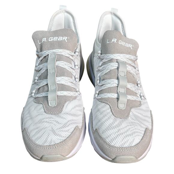 LA Gear Women’s Runyon Suede Low Top Sneaker Size 7 - 2022 Legacy Collection - Picture 3 of 16